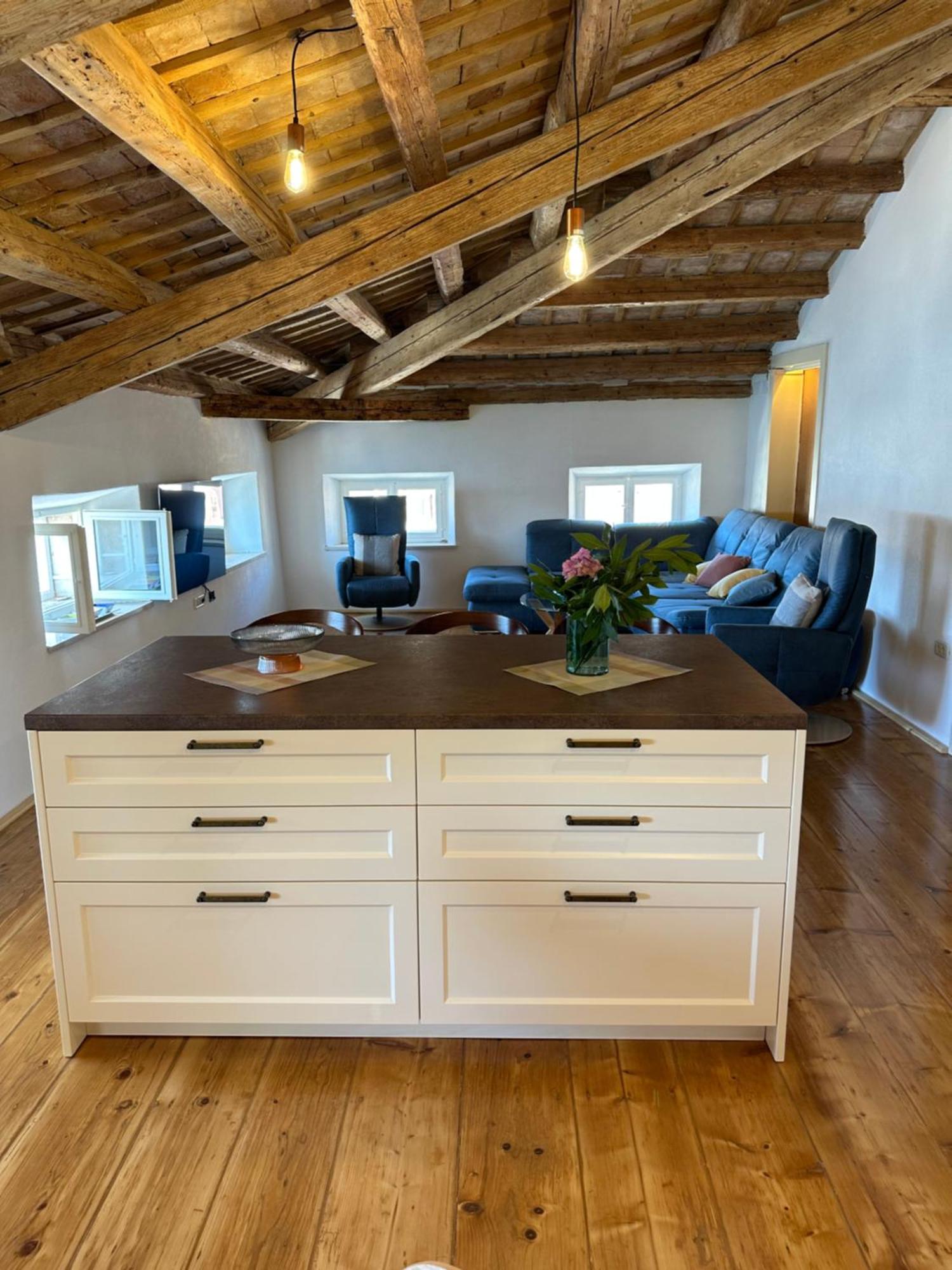 Apartment Luka Rovigno Esterno foto